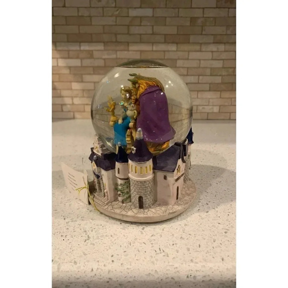 Disney‎ Beauty and the Beast Music Box Snow globe Rare Vintage 1990s - Belle - Picture 5 of 9